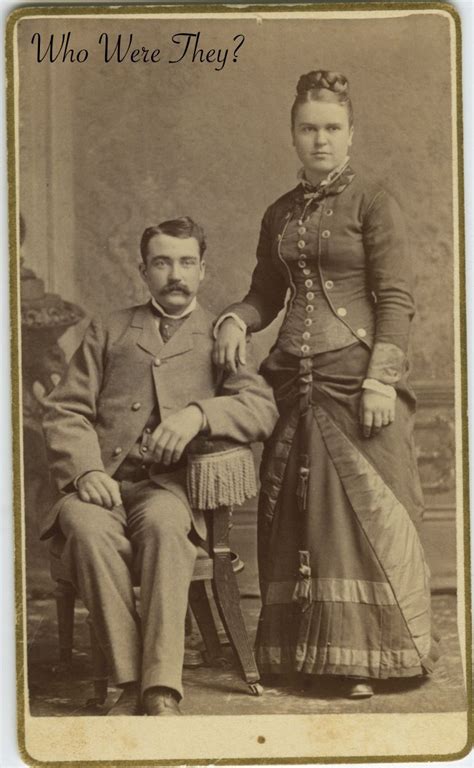 dating old photographs clothing